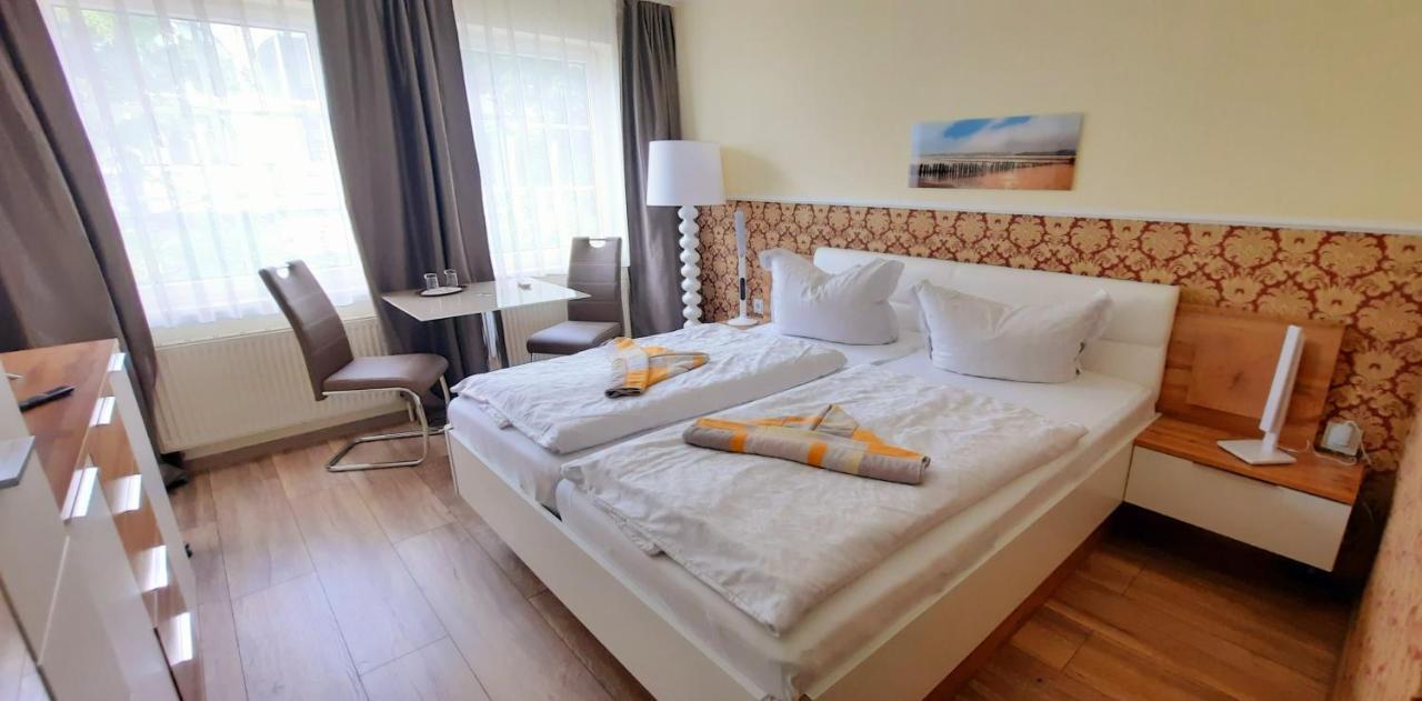 Hotel Waterkant ซาสนิทซ์ ภายนอก รูปภาพ